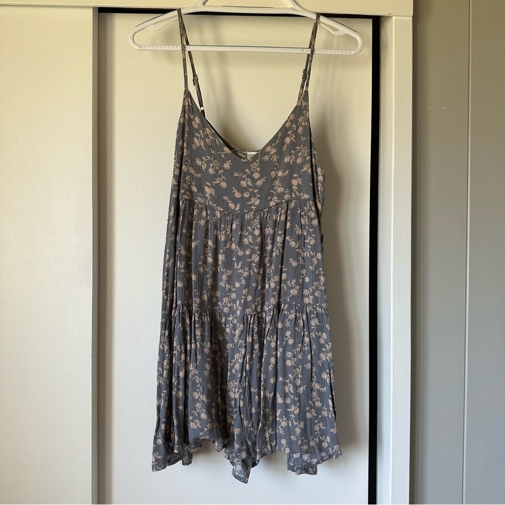 Mahina Floral Print Jumpsuit in Gray